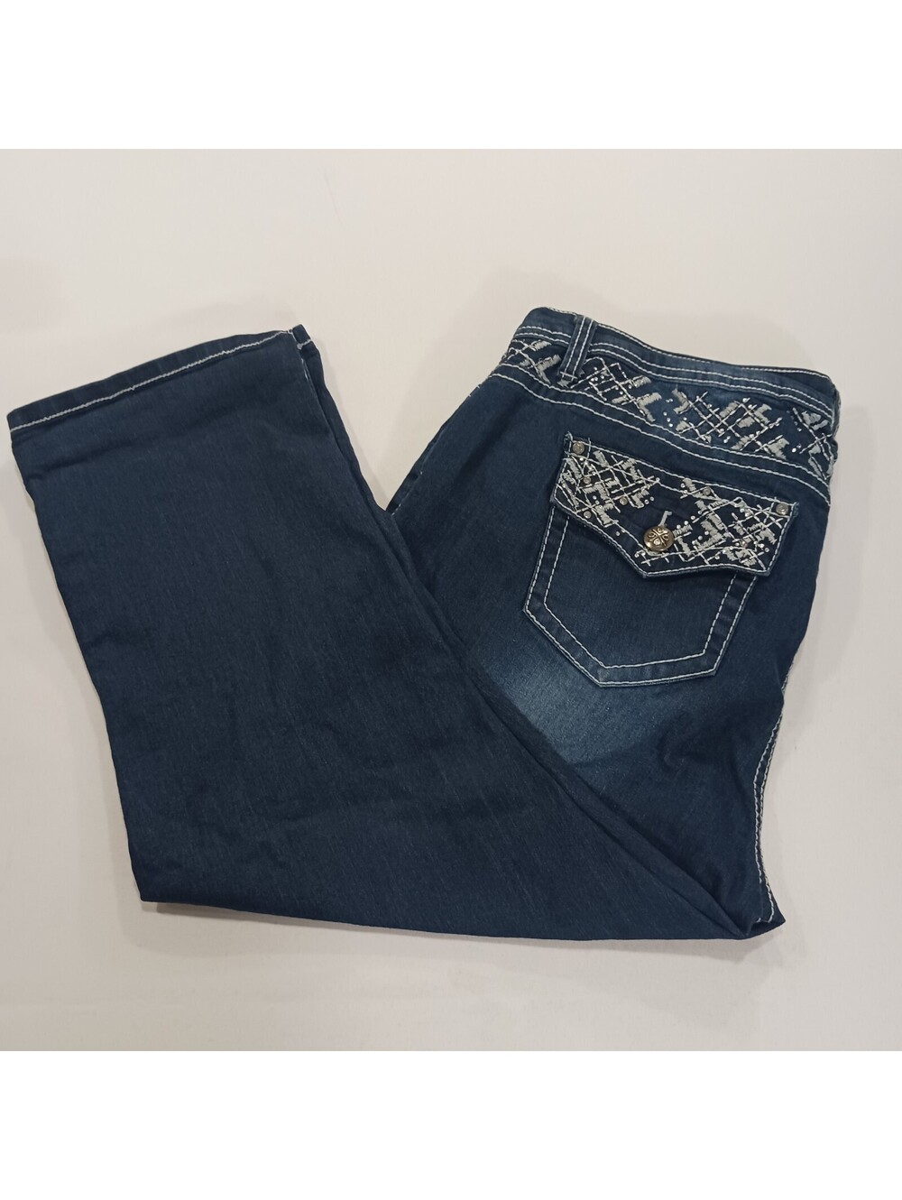 ZCO Jeans Women’s Blue Bermuda Denim Shorts Embellished Pockets Size 20 (39×24)